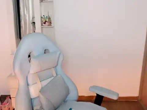 boreal_moon - BOREAL_MOON's free webcam