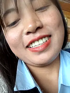 miumiu_sexy2x - Miumiu_sexy2x's free webcam - UK Sex Cams