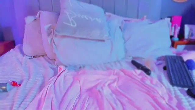 Nathalia_stone_ webcam