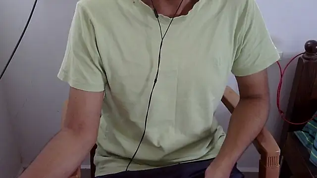 The_SHY_uncut webcam