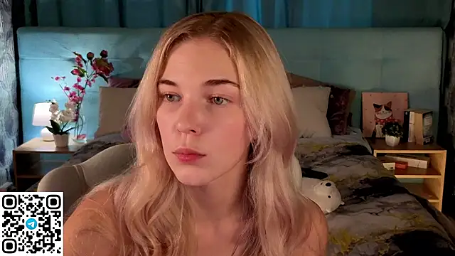 Aurora_Bennet webcam