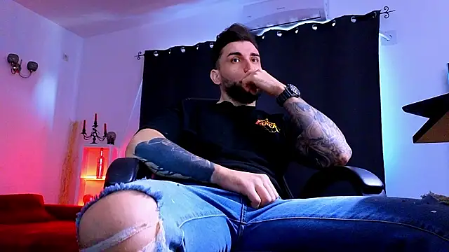 mightyaaron66 - MightyAaron66's free webcam - UK Sex Cams