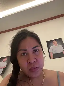 Tightwetholesxx webcam