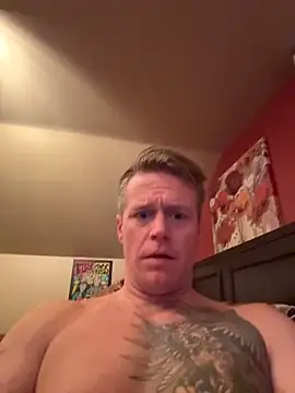 dilfiguess1 (Ask my age) - Naked/Gush on