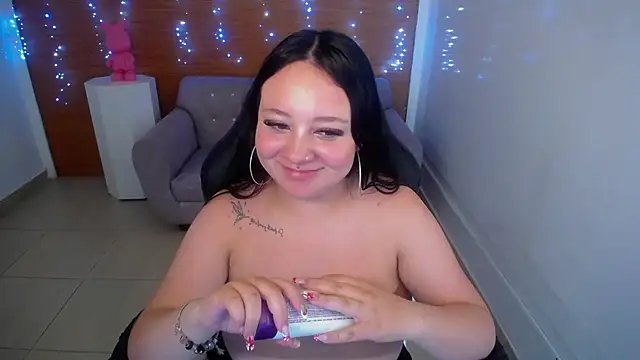 emma_adams_t - Emma_adams_t's free webcam - UK Sex Cams