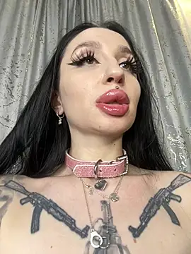 Webcam Model (Molly__Moon)  is live.Free join now!