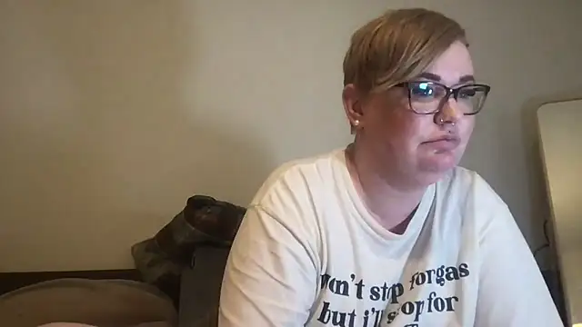 lusciouskitten webcam