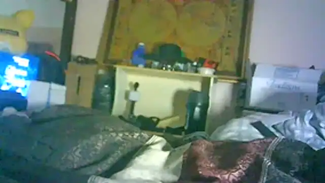 ON3YOULLN3VER_FIR3 webcam