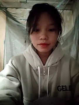 linh-miu99 webcam