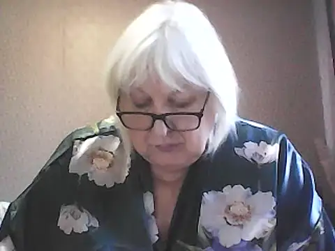 alexia64231 - Alexia64231's free webcam - UK Sex Cams