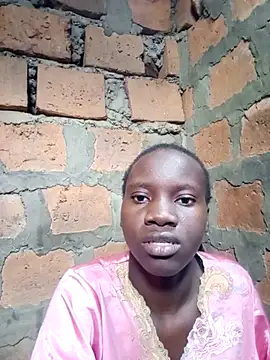 Black_juicy24 webcam