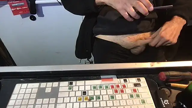 SinlessFreedom7 webcam