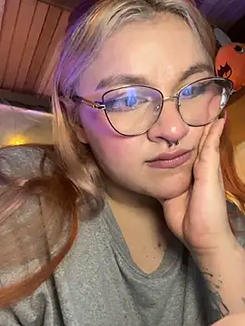 sophia_weest99 - Sophia_Weest99's free webcam