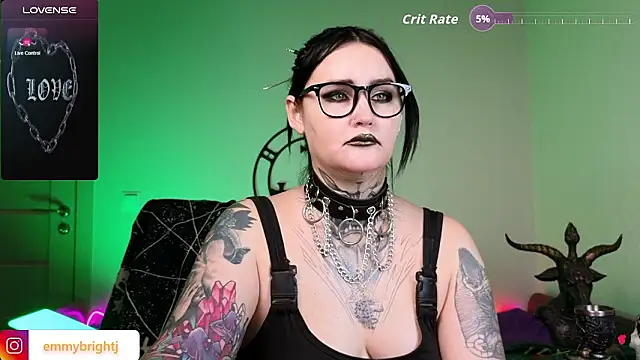 emmybrightj_ - Emmybrightj_'s free webcam