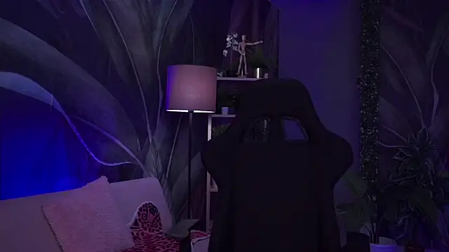 OliviaMcClean webcam