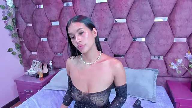 Miaa_Davis_ webcam