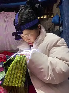 o_o_uwu_o_o - O_o_UwU_o_O's free webcam - UK Sex Cams