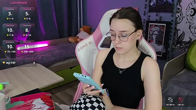 sweet_frosti - Sweet_frosti's free webcam