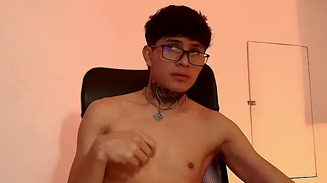 angell_thomas webcam