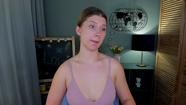 katymeaw - Katymeaw's free webcam