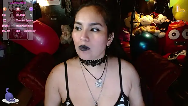 kureiji_hentaii webcam