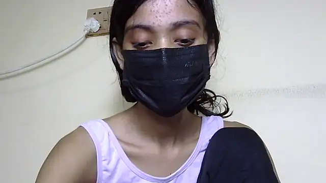 anu_tiny - Anu_tiny's free webcam