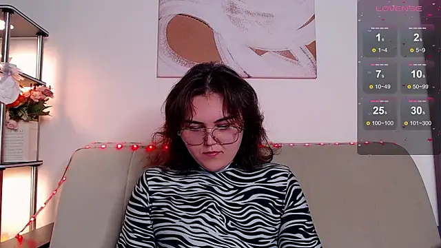 jane_curvyy - Jane_Curvyy's free webcam