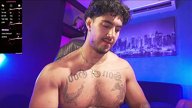 jacob_martins (M young) - lets shoot all over my chest ¡ so close