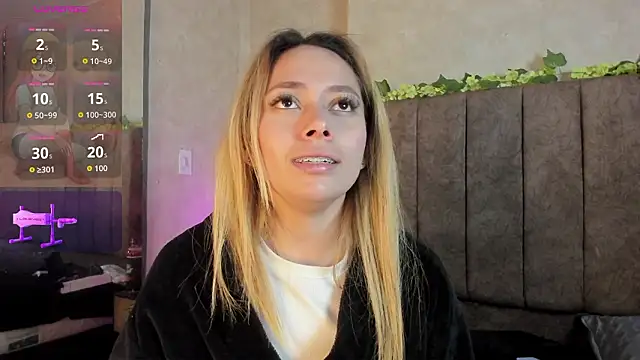 lanamills_ - LanaMills_'s free webcam