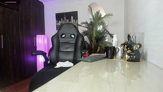 Amaia_Bushida webcam