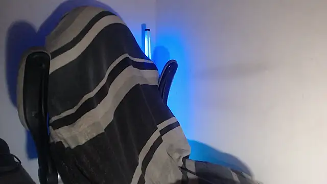 LuciferSantoryu webcam