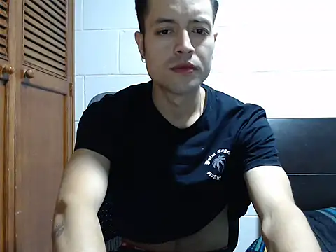 dimitriquiet05 webcam