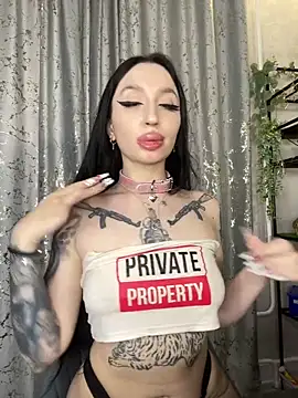 Webcam Model (Molly__Moon)  is live.Free join now!