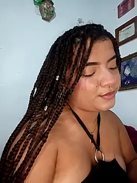 tina_tinitaa webcam