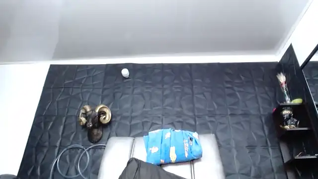 hanna_fox_69 - Hanna_Fox_69's free webcam