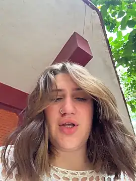 jessimur (F young) - take off panties and spank pussy