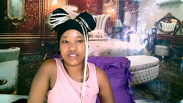 EroticSexyPrada webcam