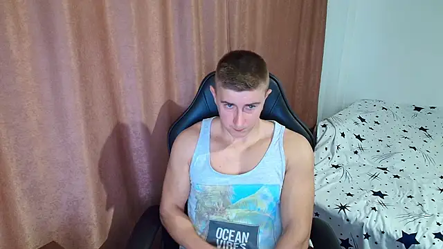 TodMusclePower9 webcam
