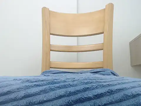 Rose_Thorny2k webcam