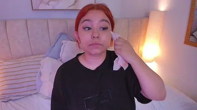 Atenea_cuteee webcam