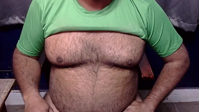 hairysubcub_70 - Hairysubcub_70's free webcam