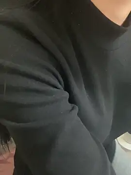 mina048 - Mina048's free webcam