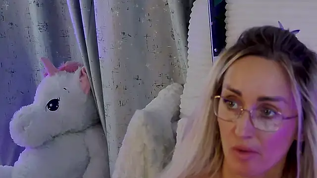 IsabelleEthan webcam