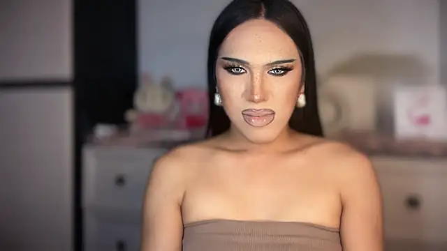 Barbara-Sprouse webcam