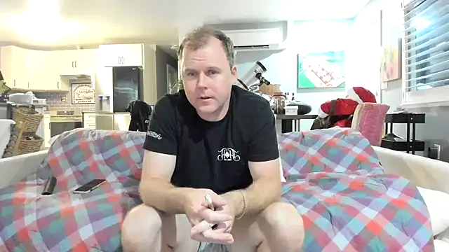 studmuffin4you - Studmuffin4you's free webcam