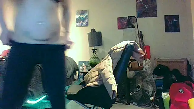 eatmeplease44 webcam