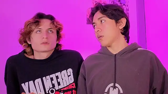 darcy_and_stolas (G twink) - French kiss