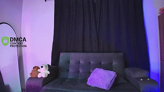 yungelitamor_ webcam