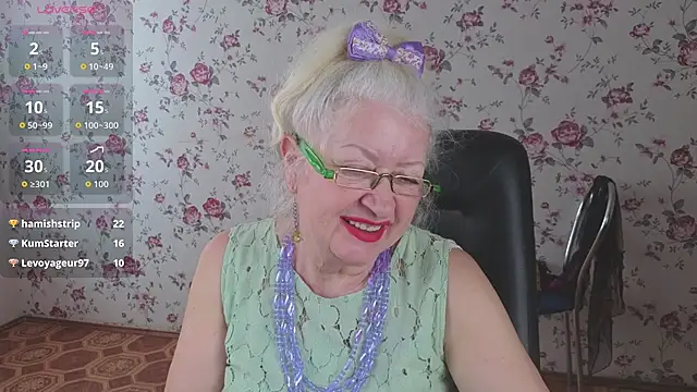 maya_mayflower - Maya_Mayflower's free webcam