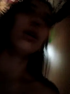 Webcam Model (Foxylce) is live